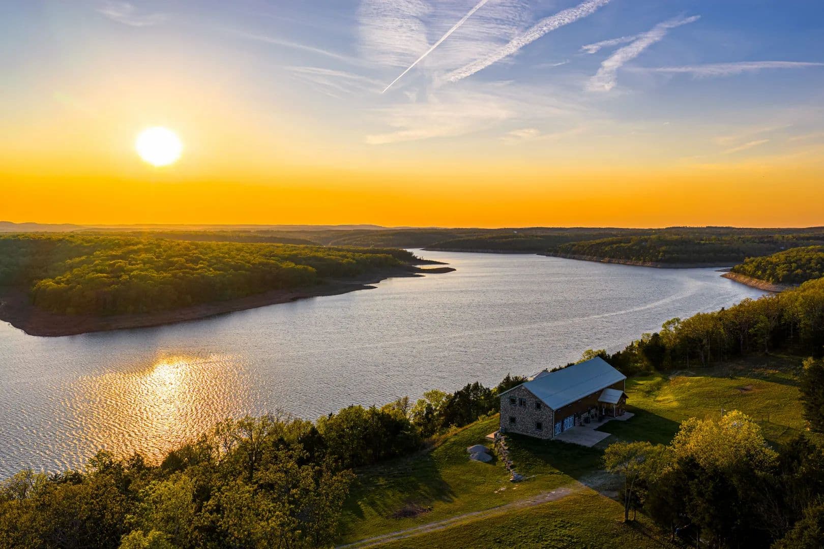 The Lodge at Bull Shoals - Cedarcreek, Missouri, 65627