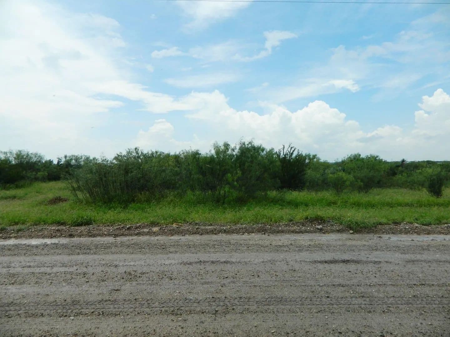 2 Acres of Land for Sale in Laredo, Texas - Laredo, Texas, 78044
