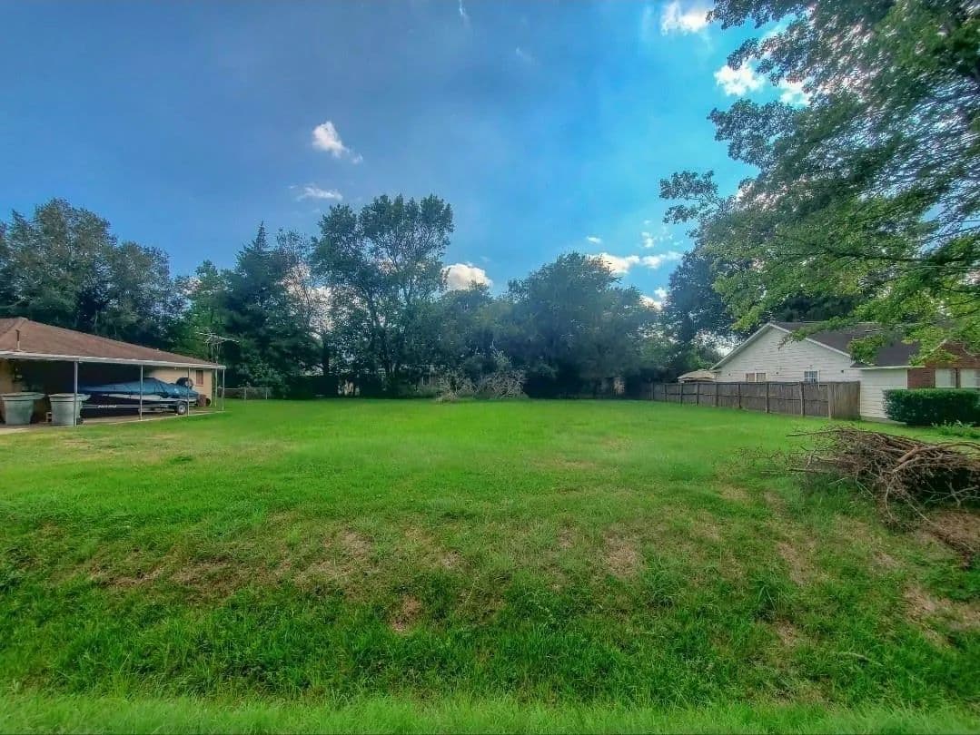 Land -Single Family Acreage in Beaumont - Beaumont, Texas, 77707