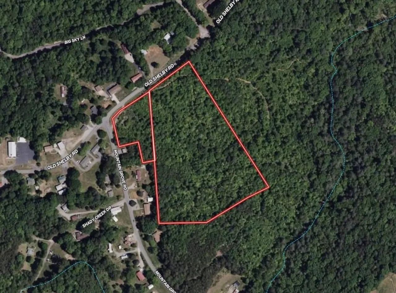 +/-11.5ac - 2936 Old Shelby Rd Hickory NC - Catawba Co - Hickory, North Carolina, 28602