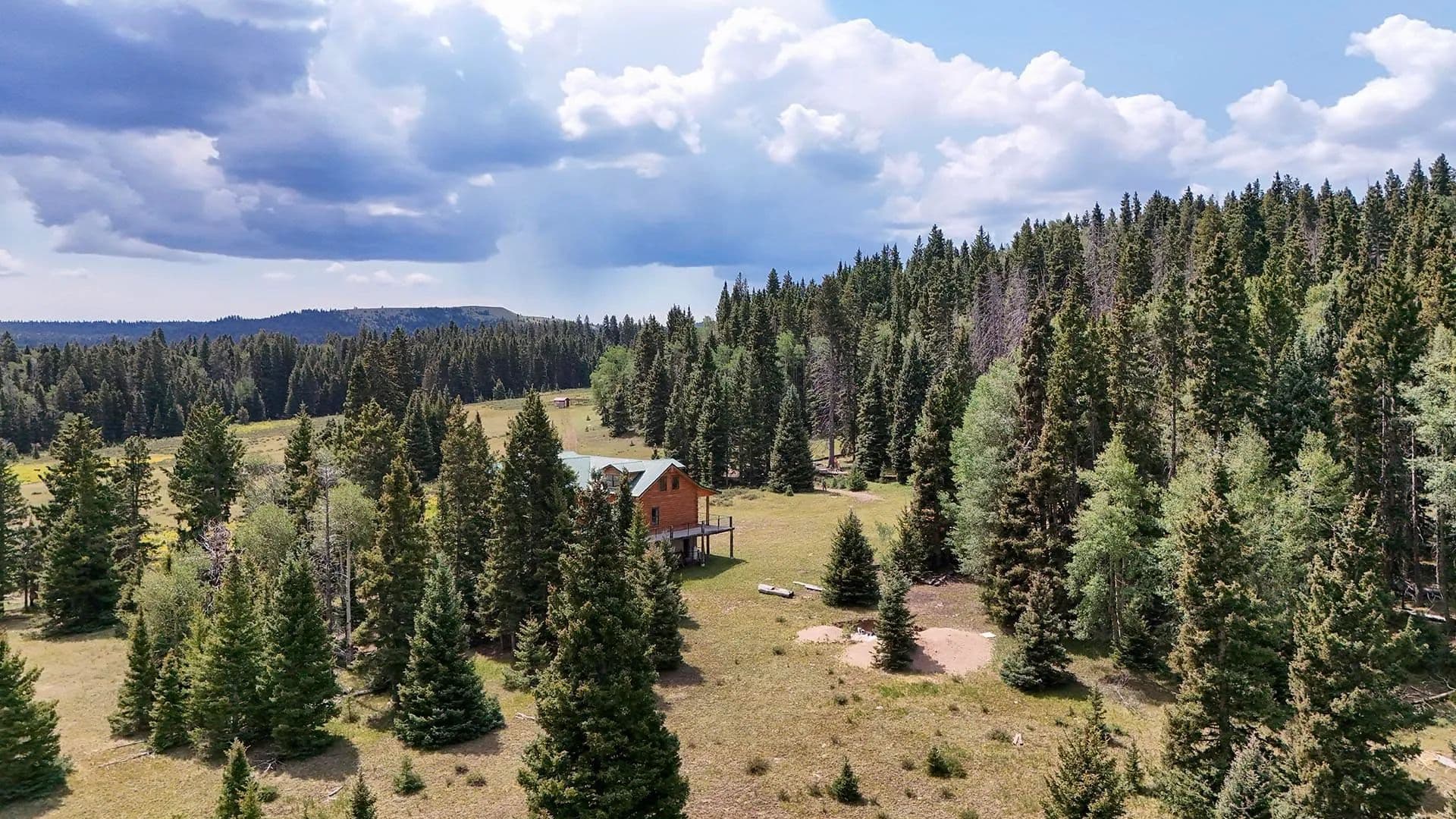 Yonderosa Wilderness Ranch - Tres Piedras, New Mexico, 87581