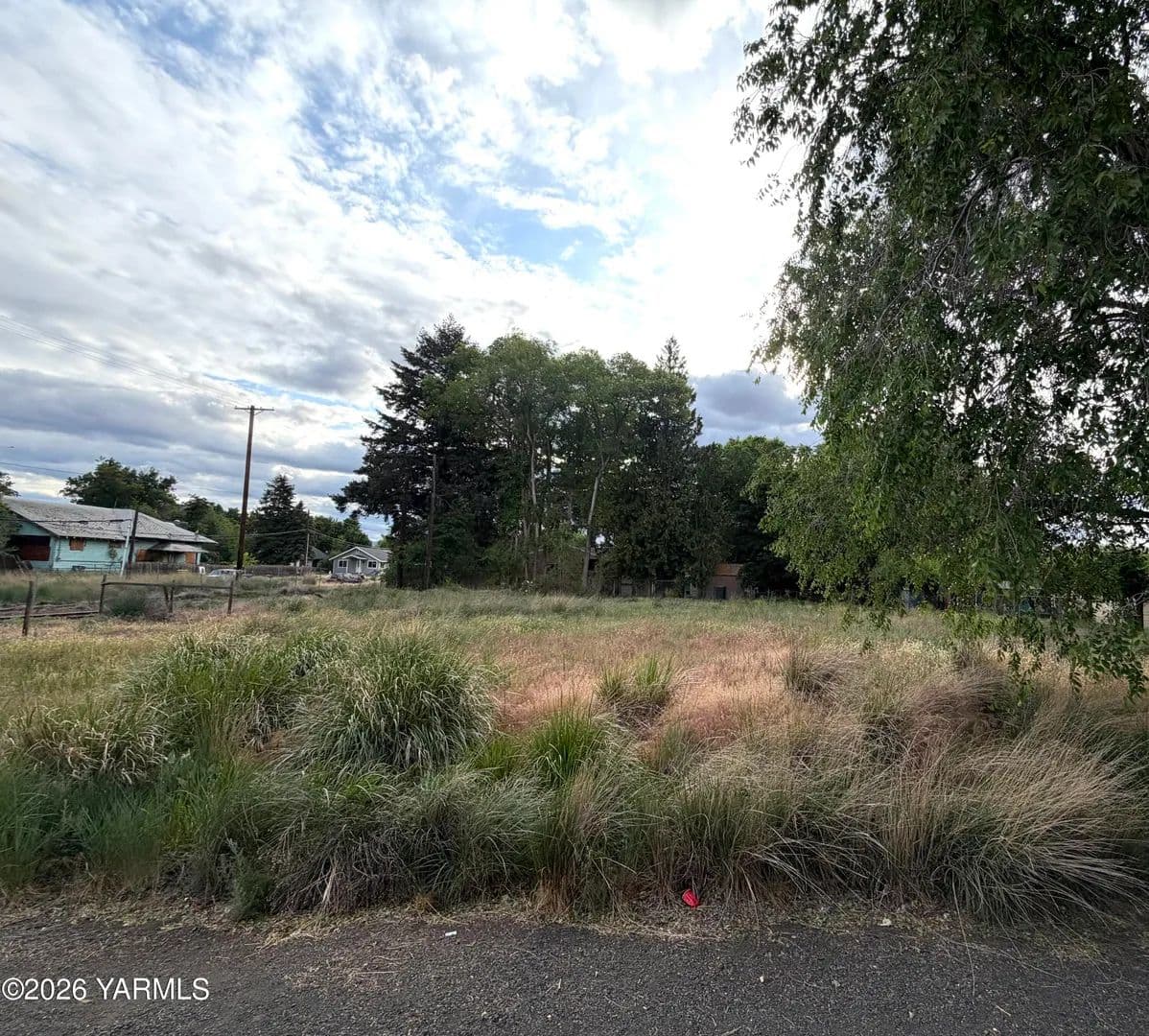 Property from NKA Curtis W Of - KW - White Swan, Washington, 98952