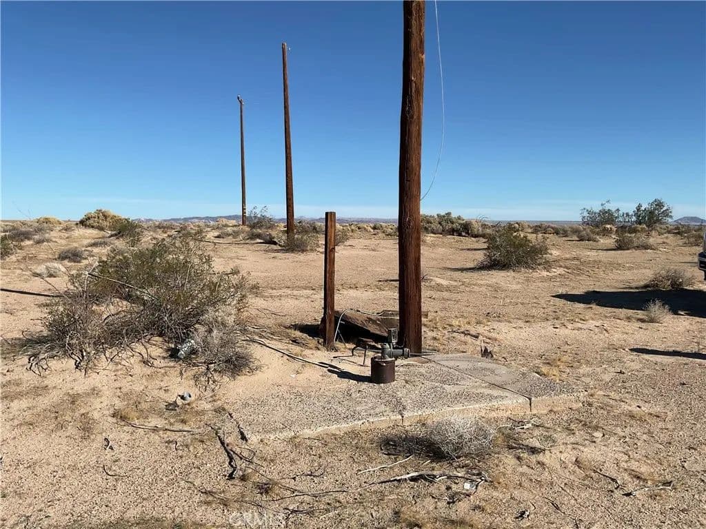 Vacant Land in Newberry Springs - Newberry Springs, California, 92365