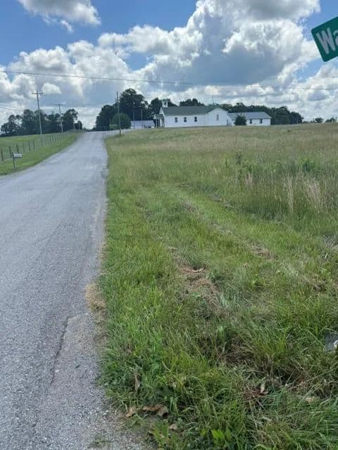 5.28 Acres of Land for Sale in Crawford, Tennessee - Crawford, Tennessee, 38554