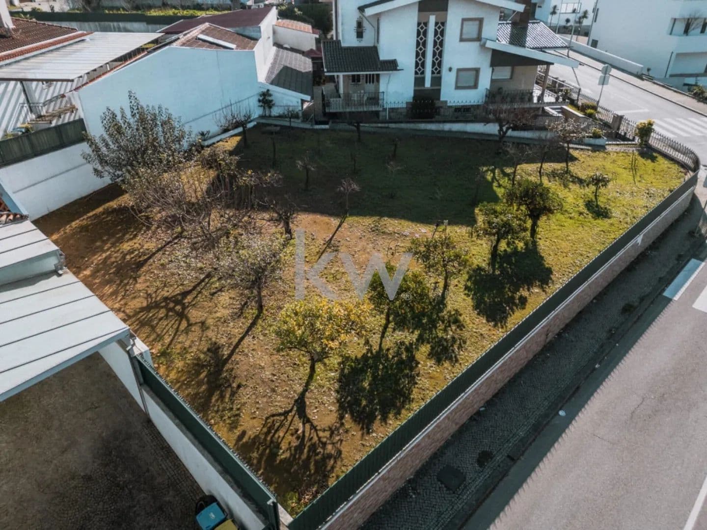 520 Acres of Land for Sale in São João da Madeira, São João da Madeira - land for sale