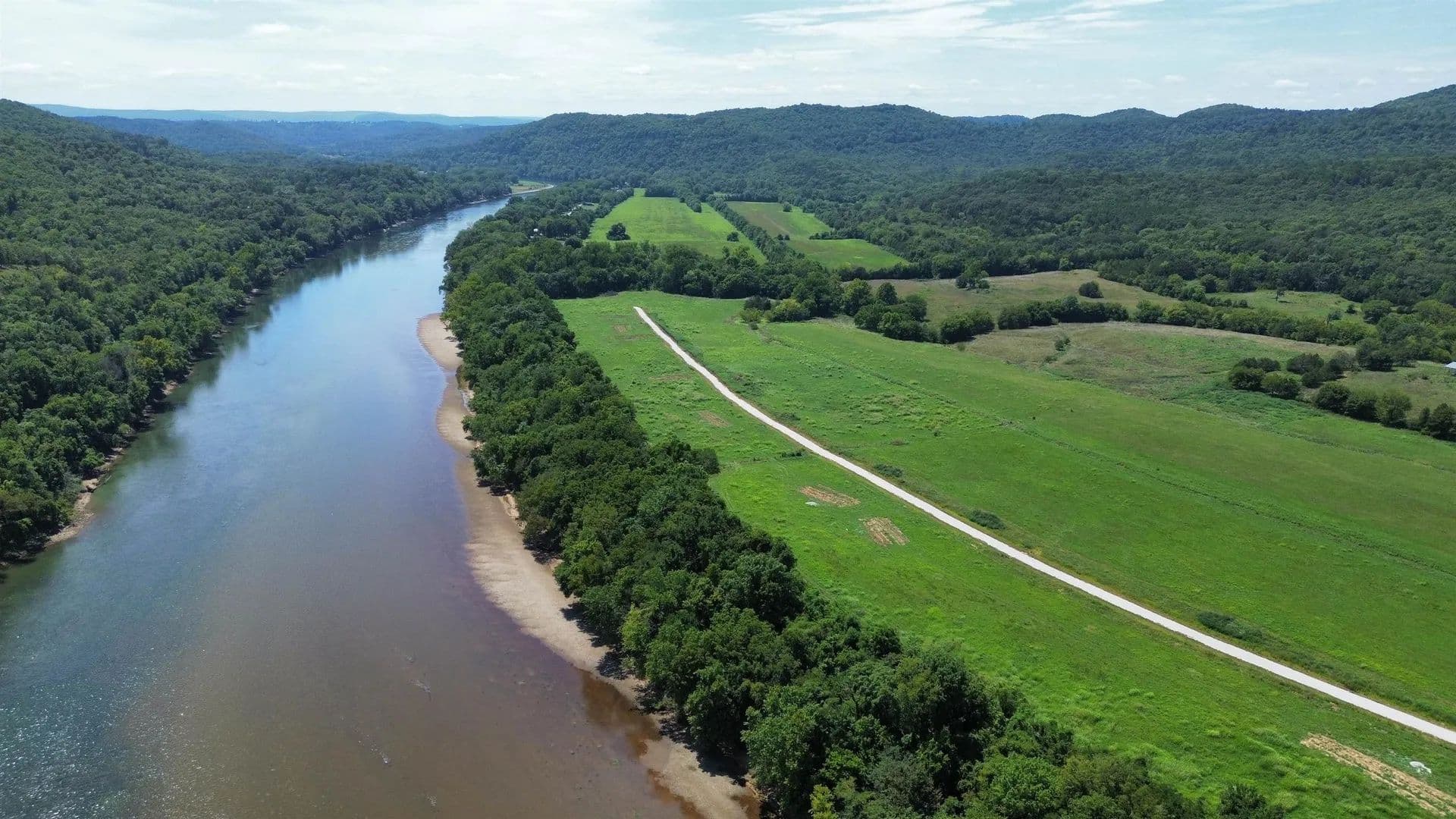 6 Acres of Land for Sale in Mountain View, AR - Mountain View, Arkansas, 72560