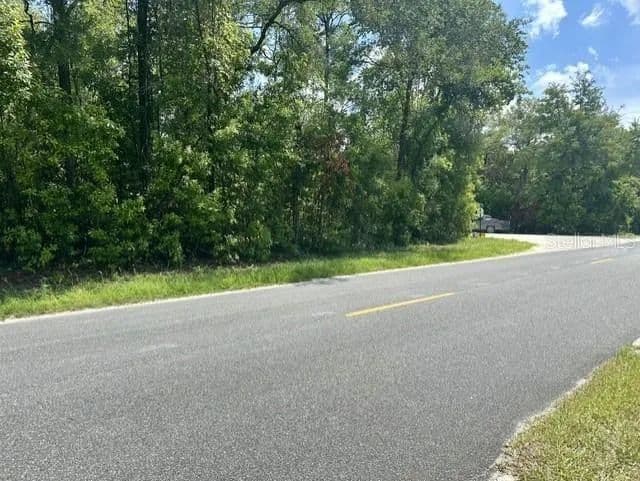 0.92 Acres of Land for Sale in Branford, Florida - Branford, Florida, 32008
