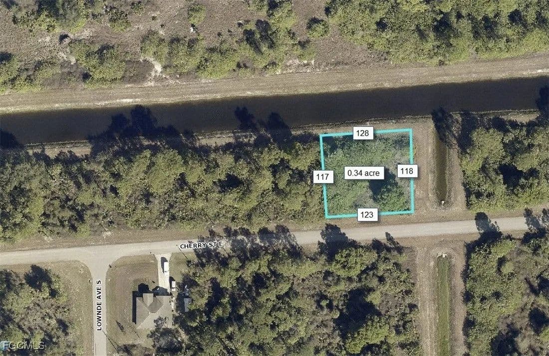Lots & Land-Other in Lehigh Acres - Lehigh Acres, Florida, 33974