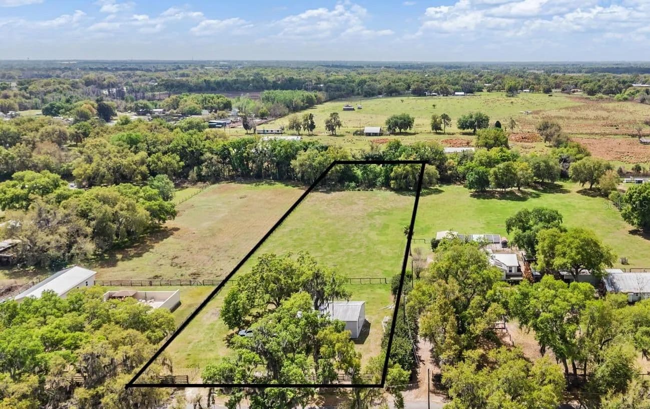 Property from 2101 LANIER ROAD - KW - Plant City, Florida, 33565