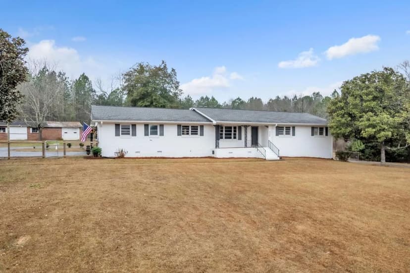 Brick Ranch on 9.52 Acre Farm!