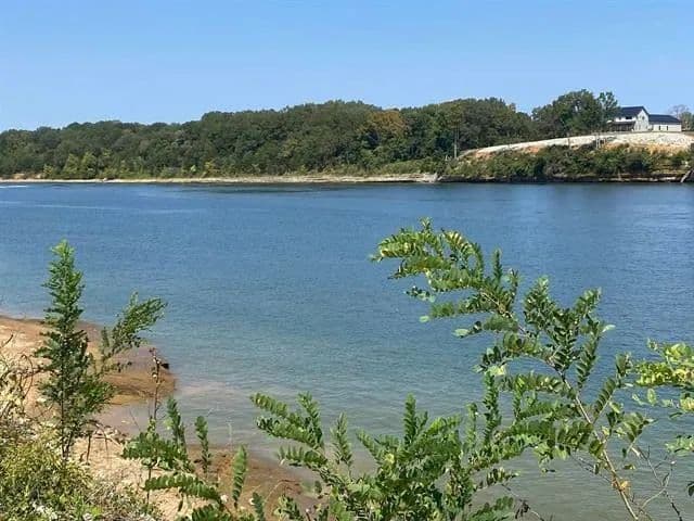 Property from 4540 CRAVENS RD - KW - Savannah, Tennessee, 38372