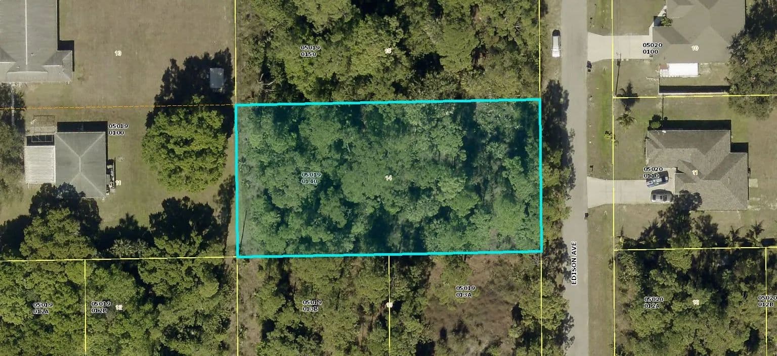 Lots & Land-Other in Lehigh - Lehigh, Florida, 33972