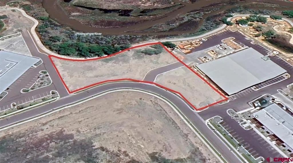 Vacant Land in Montrose - land for sale