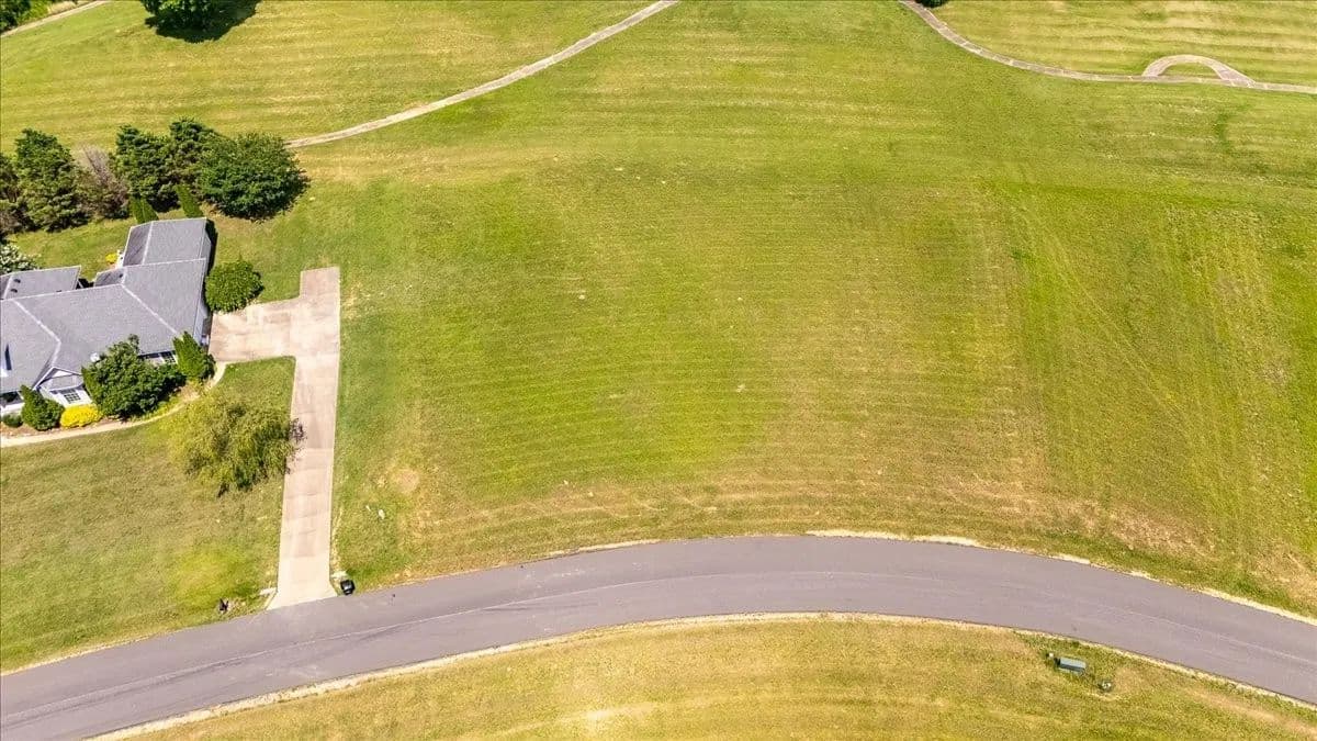 Vacant Land in Loretto - Loretto, Tennessee, 38469