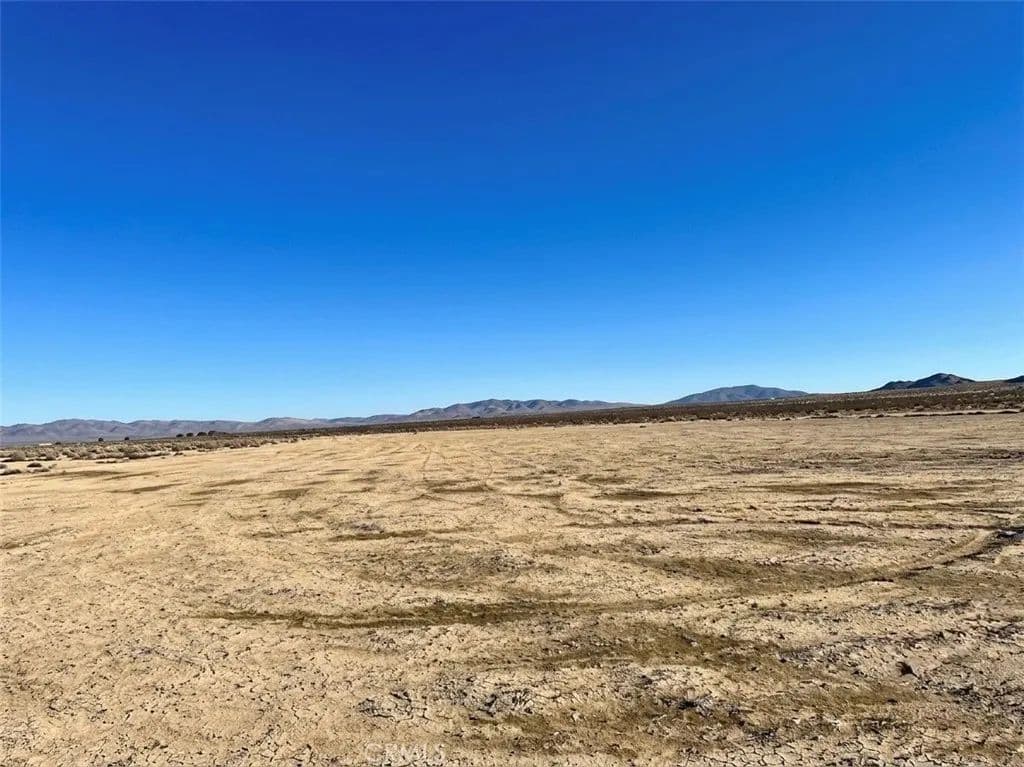 Vacant Land in Lucerne Valley - land for sale