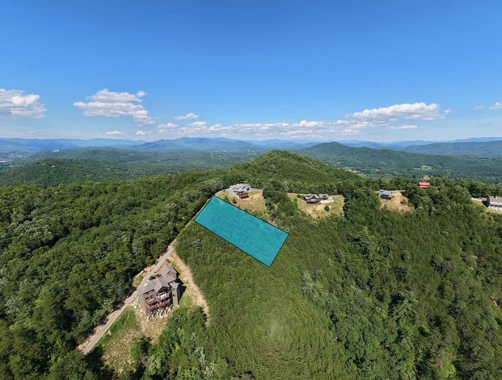 1.06 Acres of Land for Sale in Murphy, North Carolina - Murphy, North Carolina, 28906