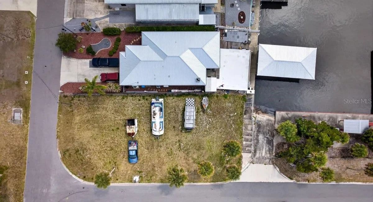 0.05 Acres of Land for Sale in Oak Hill, Florida - land for sale