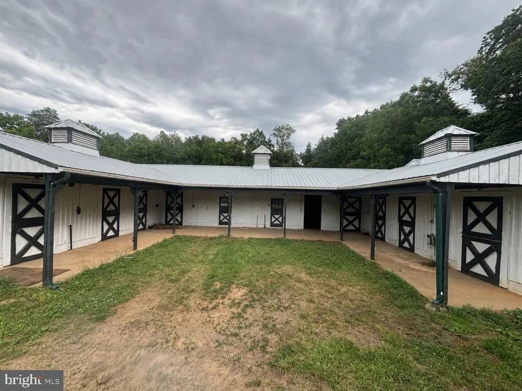 15 Acres of Land for Sale in GORDONSVILLE, VA - Gordonsville, Virginia, 22942