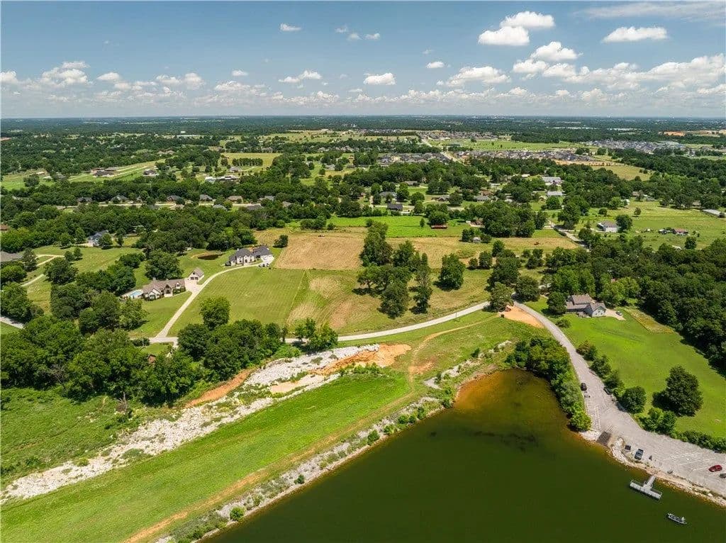 Lots & Land-Other in Elm Springs - Elm Springs, Arkansas, 72762