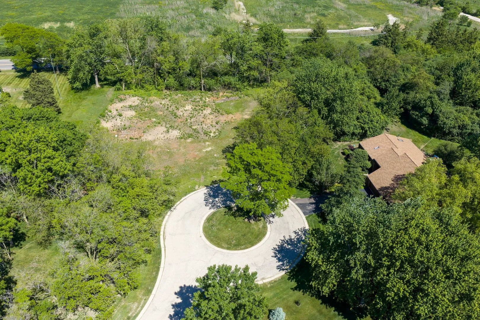 Property from 1 High Point Circle - KW - Hawthorn Woods, Illinois, 60047