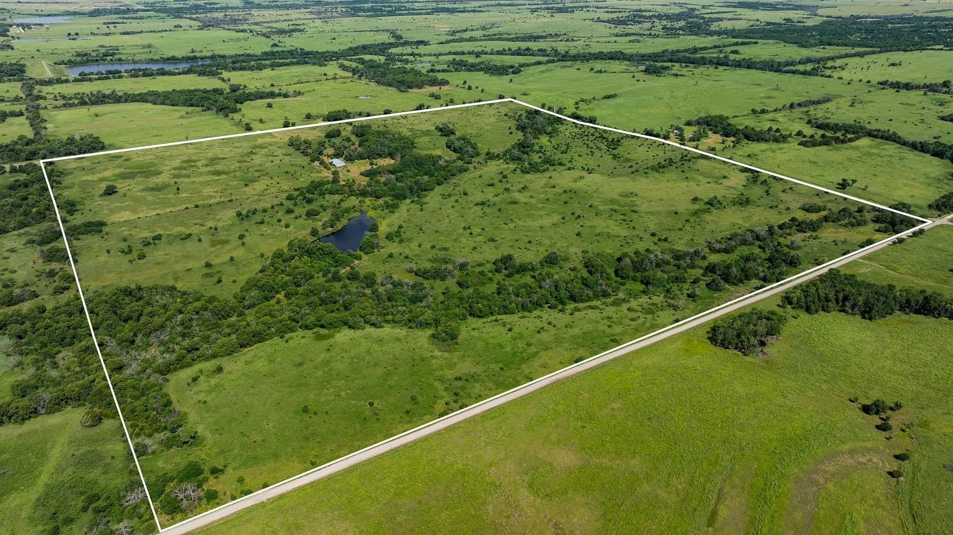 160 Acres of Land for Sale in Howard, KS - Howard, Kansas, 67349