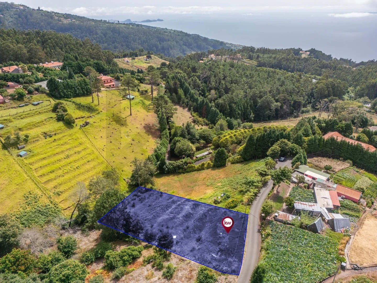 1900 Acres of Land for Sale in Santo António da Serra, Santa Cruz - land for sale