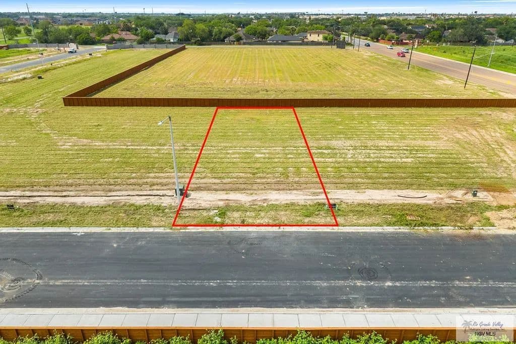 0.15 Acres of Land for Sale in Harlingen, Texas - Harlingen, Texas, 78552