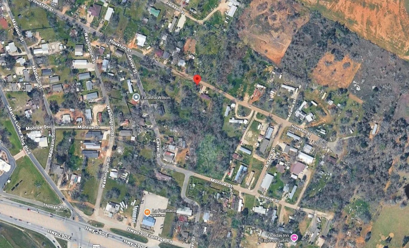 0.15 Acres of Land for Sale in Elgin, Texas - Elgin, Texas, 78621