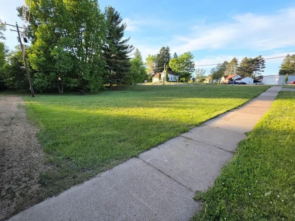 0.47 Acres of Land for Sale in Merrill, Wisconsin - Merrill, Wisconsin, 54452