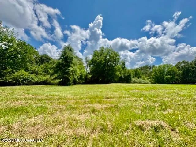 Property from 703 Burton Road - KW - Senatobia, Mississippi, 38668