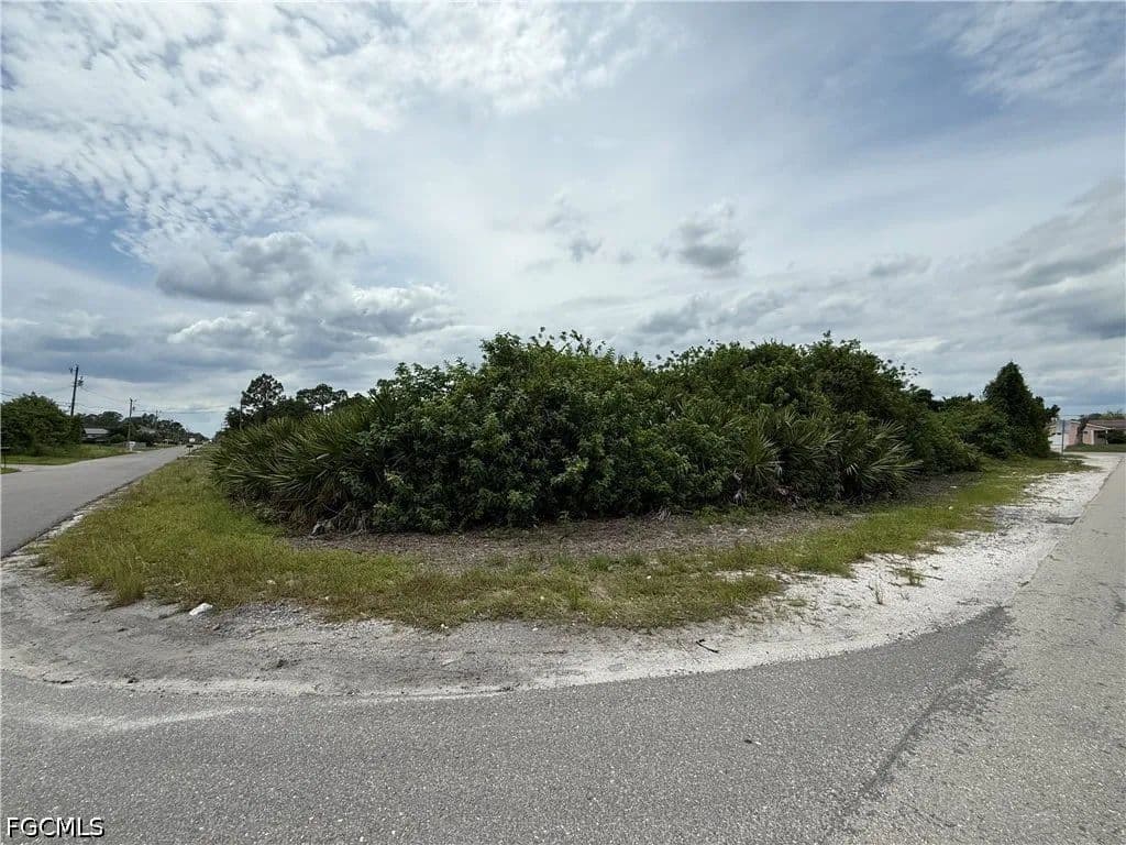 Property from 2700 9th Street SW - KW - Lehigh Acres, Florida, 33976