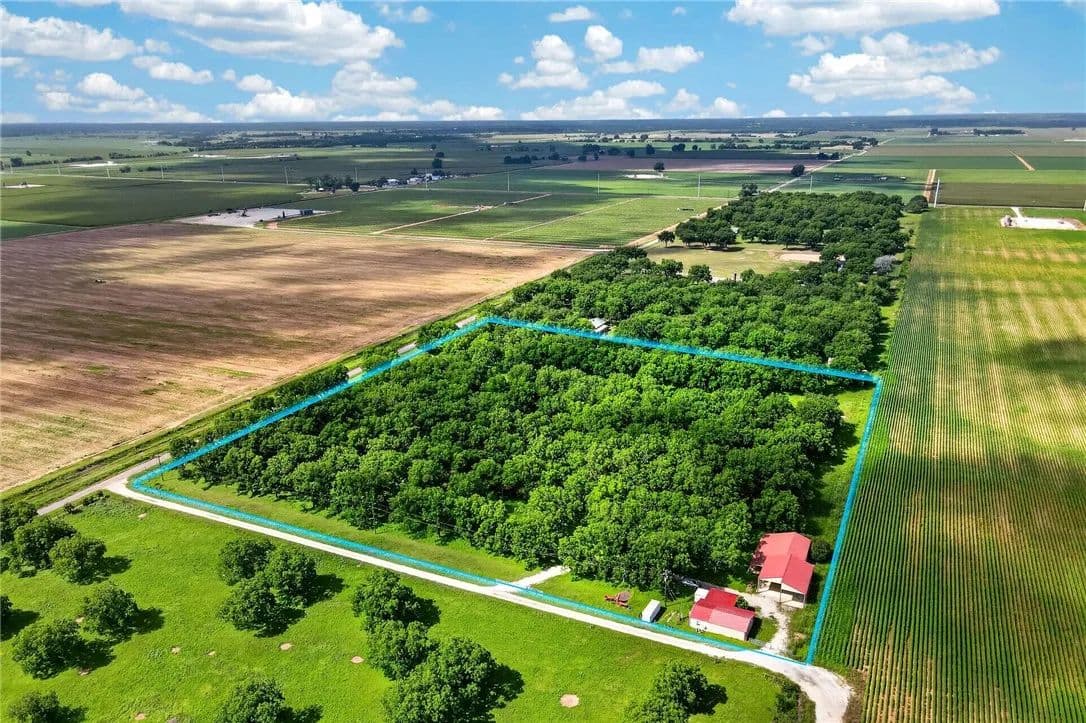 Vacant Land in Caldwell - Caldwell, Texas, 77836