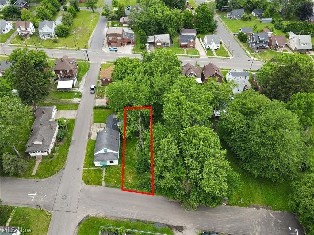 0.12 Acres of Land for Sale in Canton, Ohio - land for sale