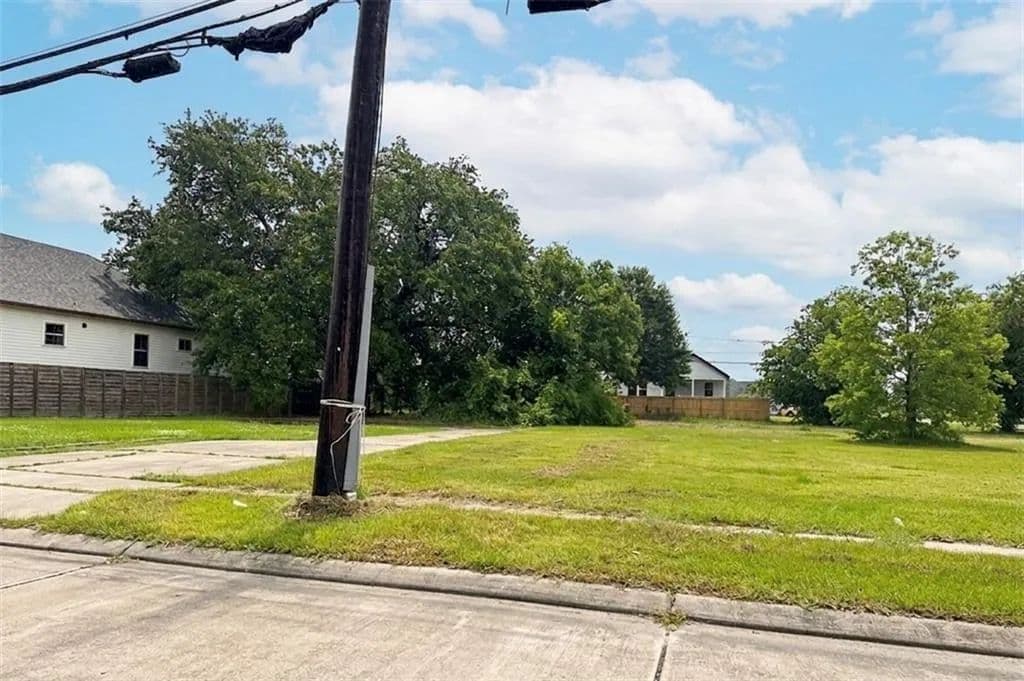 Land for Sale in Arabi, Louisiana - Arabi, Louisiana, 70032