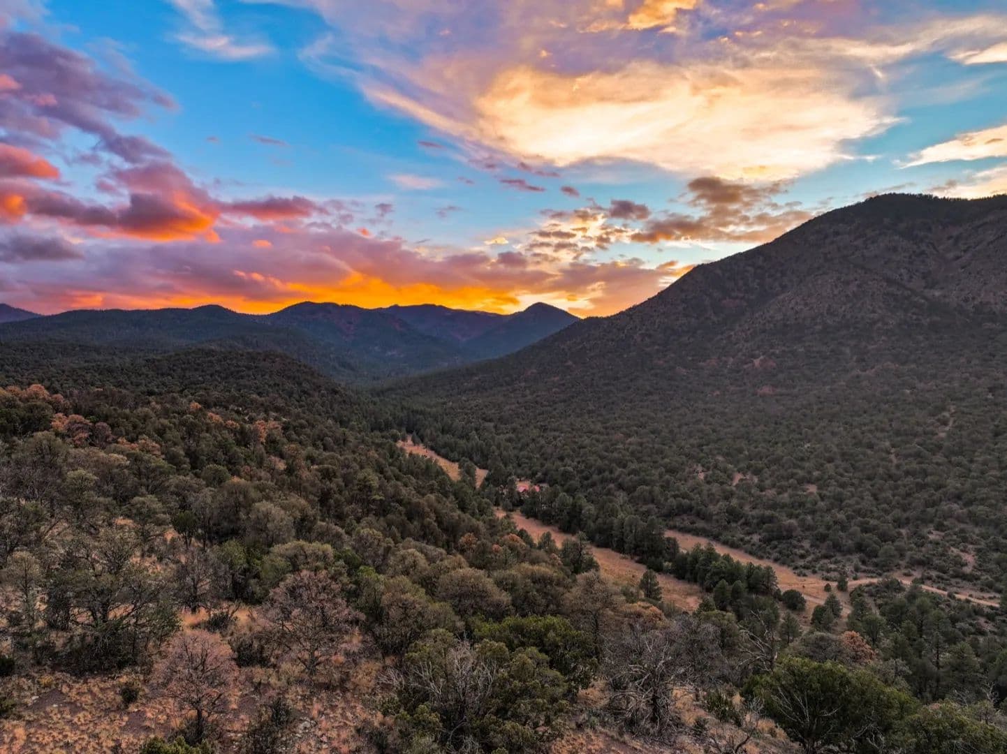 White Mountain Wilderness Elk Ranch - Carrizozo, New Mexico, 88301
