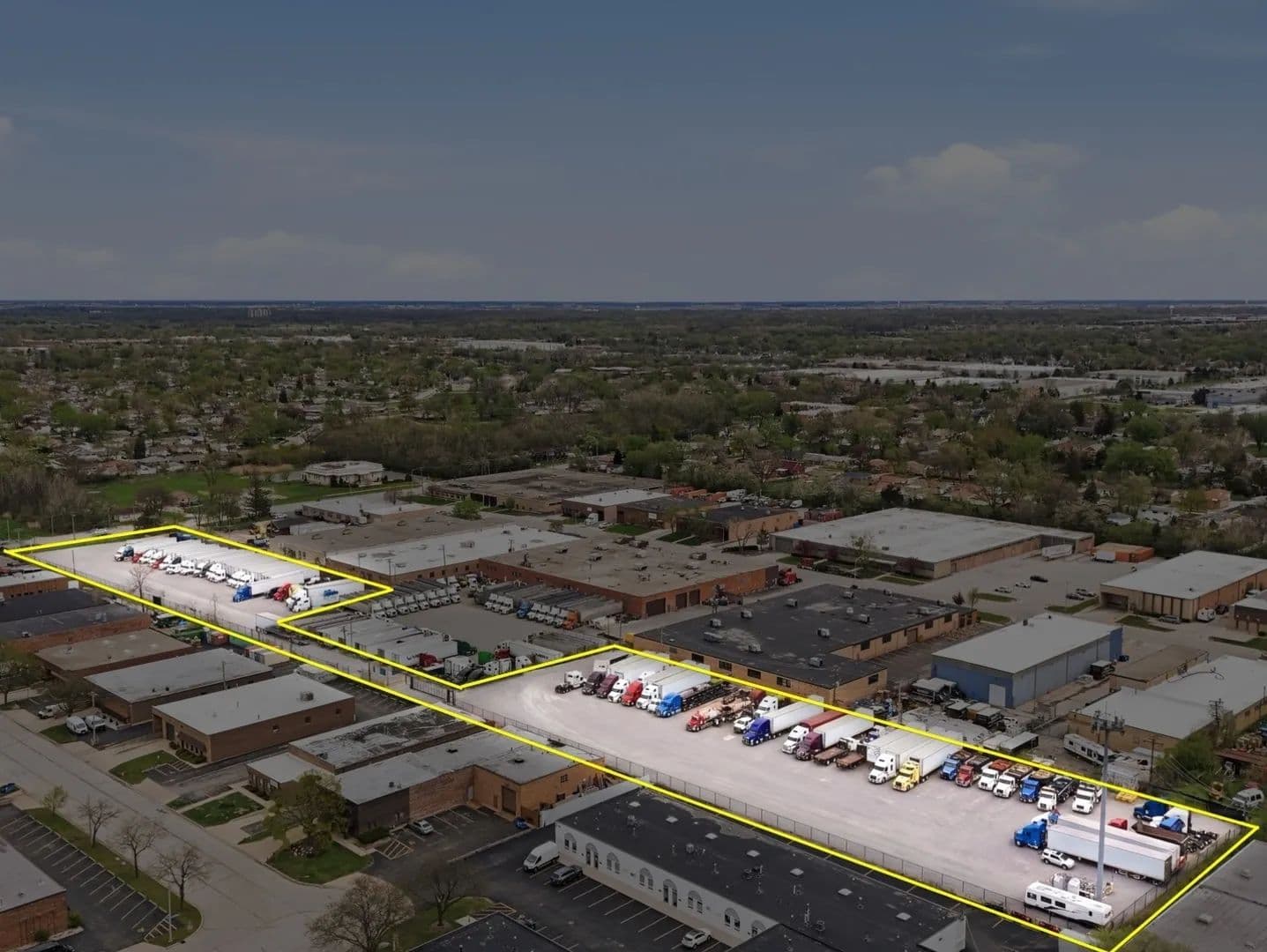 Property from 575 W Fullerton Avenue - KW - Addison, Illinois, 60101