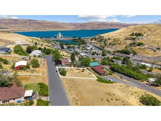 0.42 Acres of Land for Sale in Arlington, OR - Arlington, Oregon, 97812
