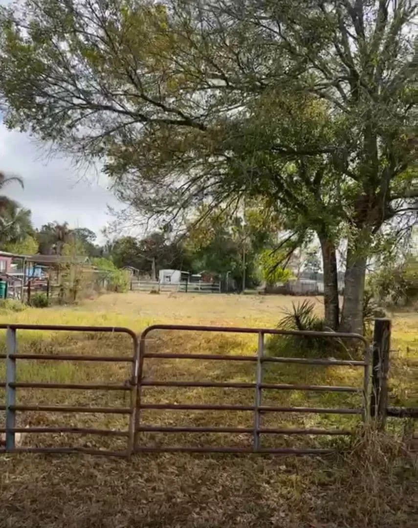 Property from 854 NE 42nd Terrace - KW - Okeechobee, Florida, 34972