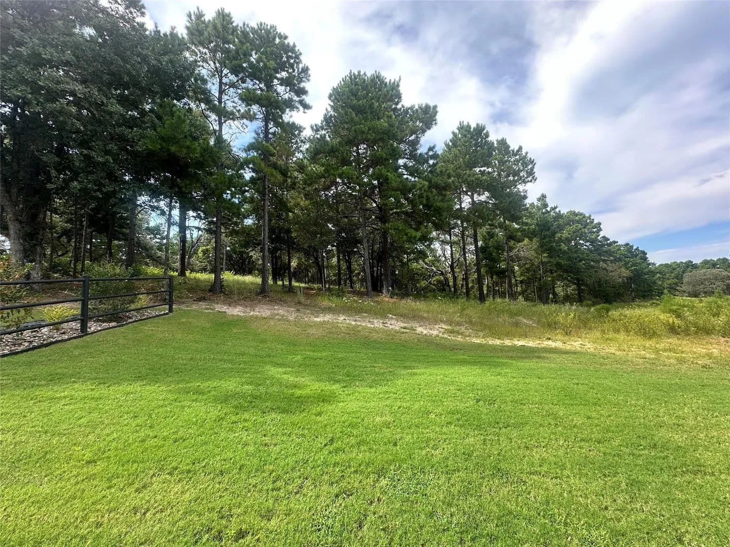 Vacant Land in Larue - land for sale