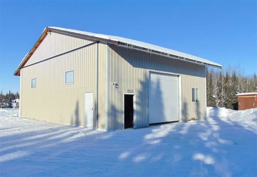 50x36 HANGAR/ SHOP on 6 +acres in Sterling;