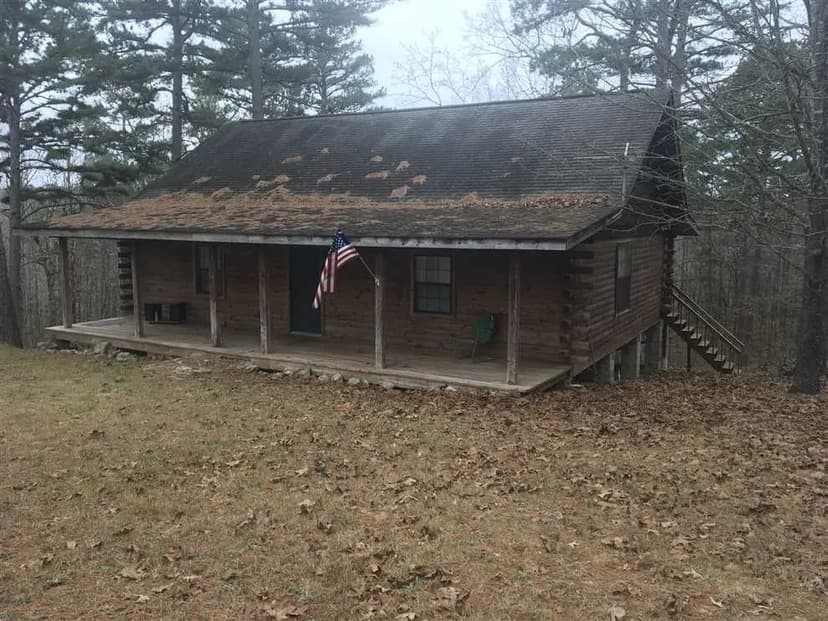Charming 1600 +/- Sq Ft Log Home sitting on 2 +/- Acres, Deer Run Park, Evening Shade, AR, Sharp County