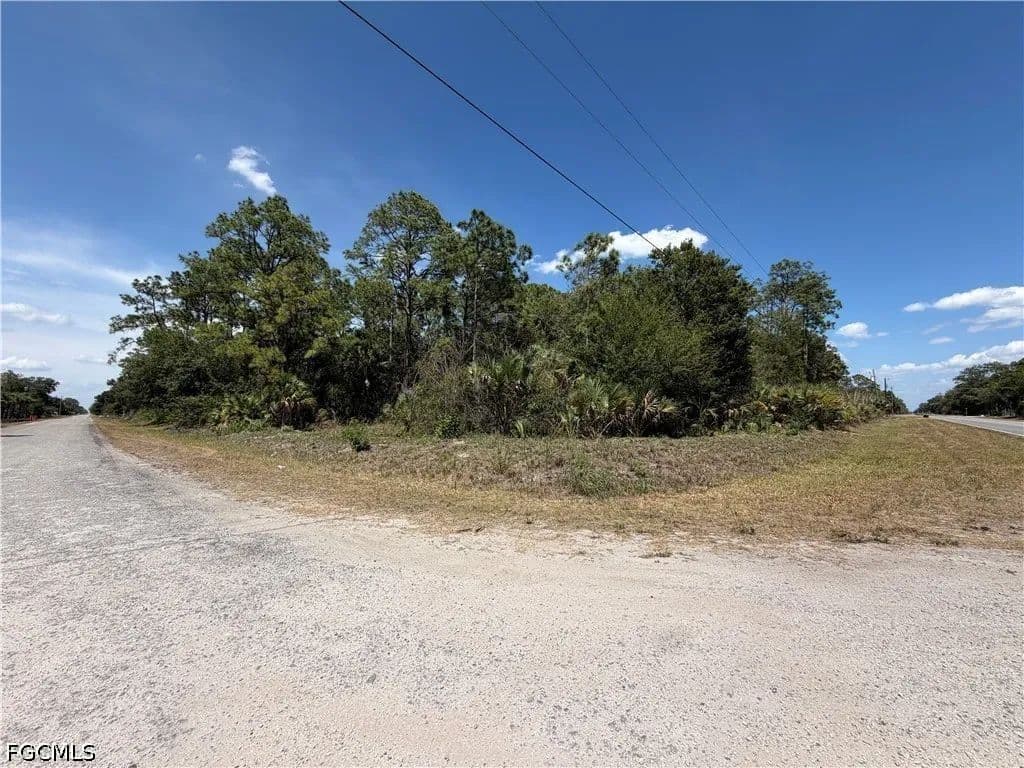 Property from 203 Hunting Club Avenue - KW - Clewiston, Florida, 33440