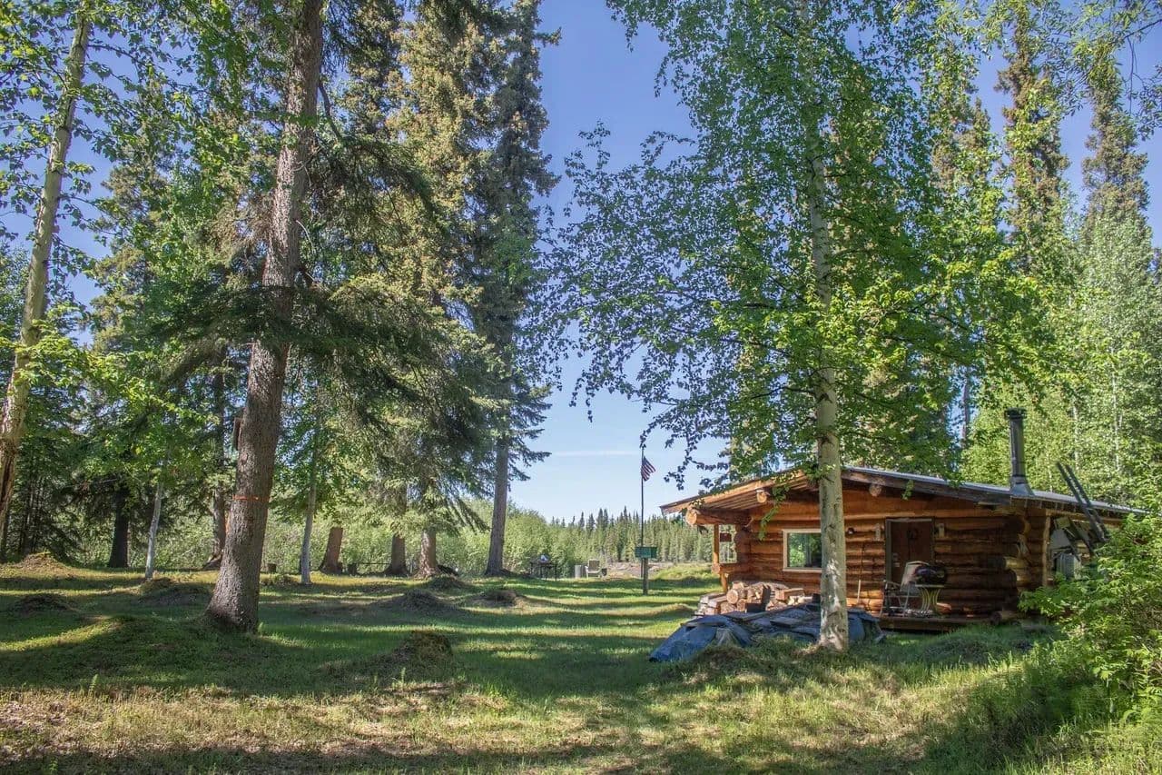 Remote Teklanika Riverfront Property: Two Log Cabins on 4 Acres of Alaskan Wilderness — Ideal for Hunters! - Nenana, Alaska, 99760