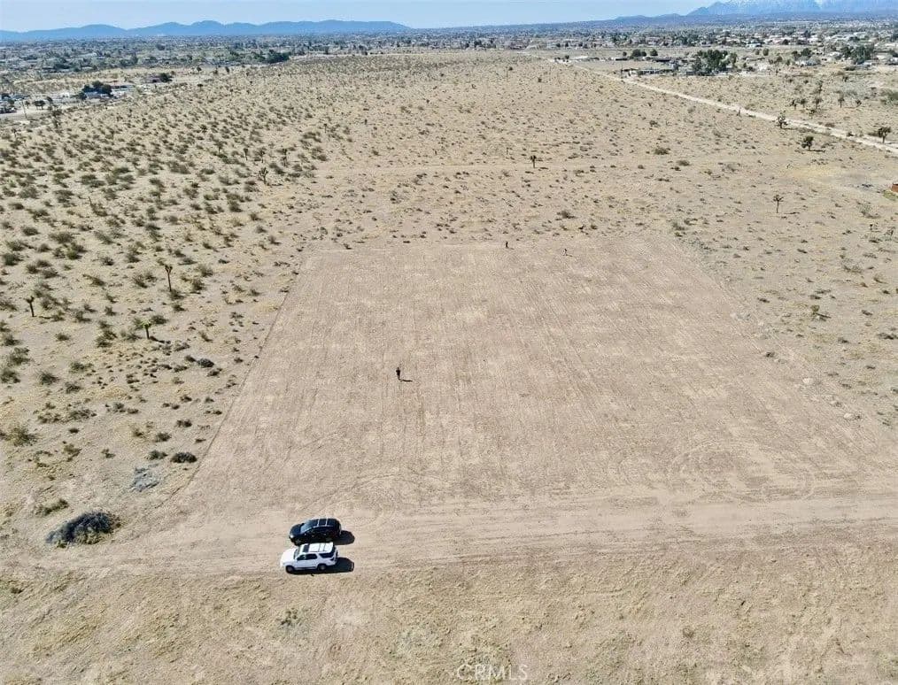 Vacant Land in Victorville - Victorville, California, 92371