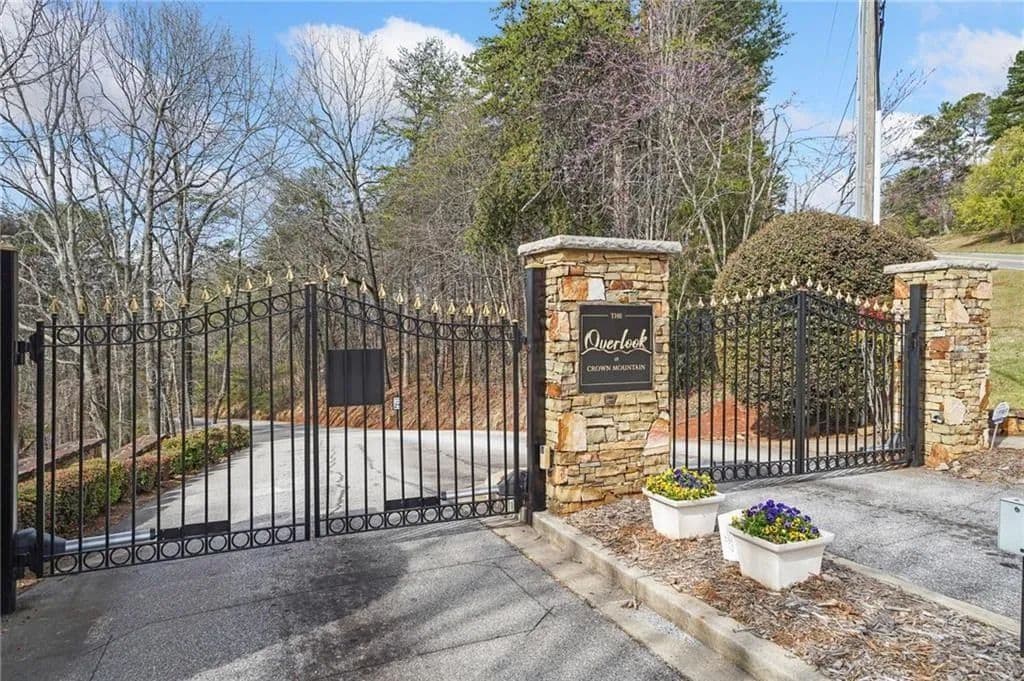 1.32 Acres of Land for Sale in Dahlonega, GA - Dahlonega, Georgia, 30533