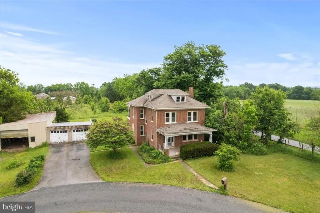 Property from 355 WINDING LANE - KW - East Berlin, Pennsylvania, 17316