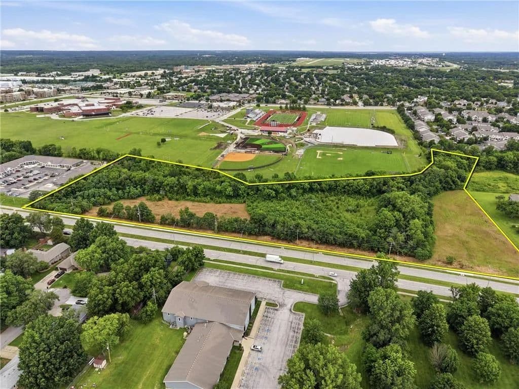 11.18 Acres of Land for Sale in Lee's Summit, MO - Missouri, 64063