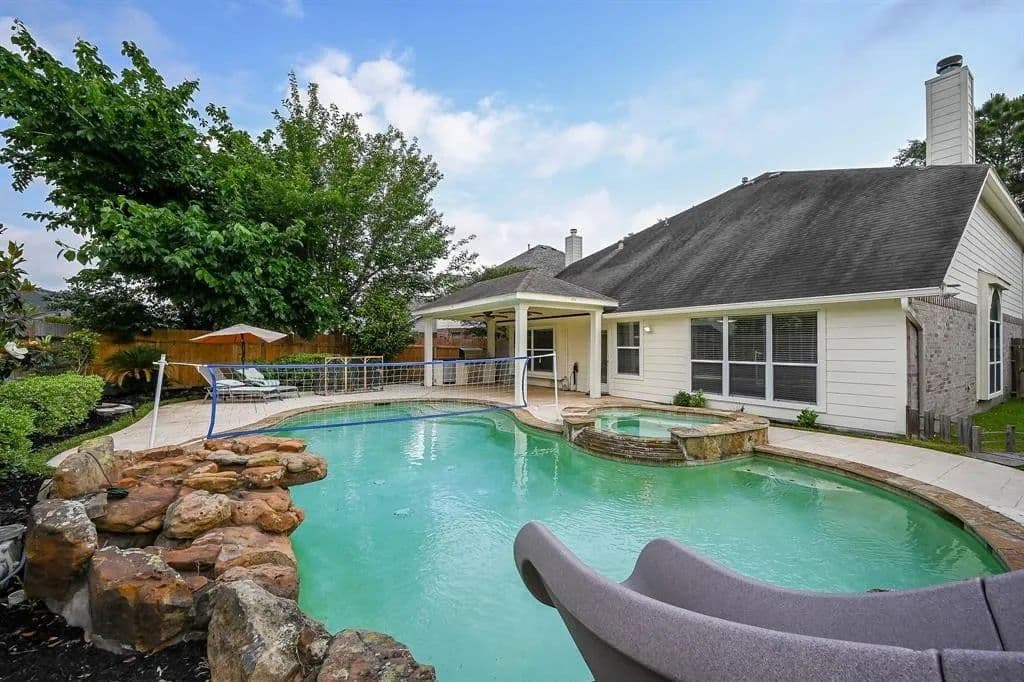 Property from 25007 Ivy Trace Ln - KW - Katy, Texas, 77494