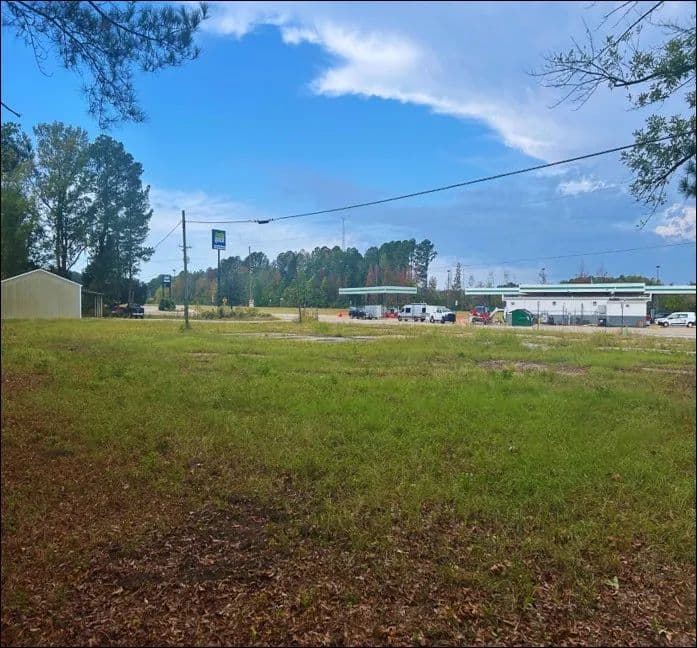 1.29 Acres in Lauderdale County in Lauderdale, MS