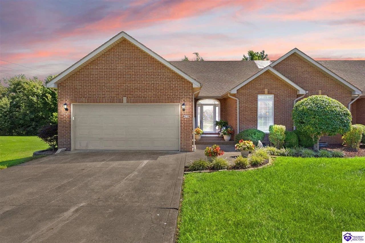 Property from 205 S Farmington Drive - KW - Lebanon, Kentucky, 40033